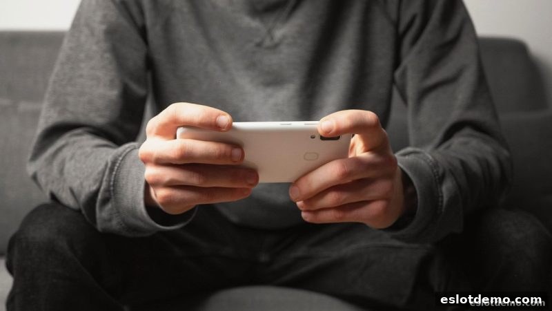 水果机游戏全攻略：电子游艺试玩教你轻松识别真伪与掌握概率