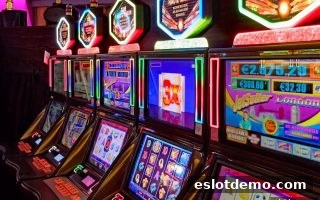 电子游艺试玩攻略：电子游戏Bonus奖励机制与滚球技巧全解析